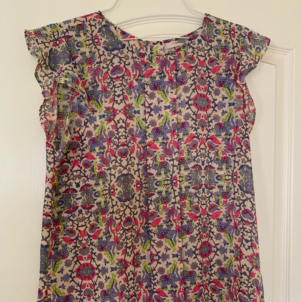 Patterned top